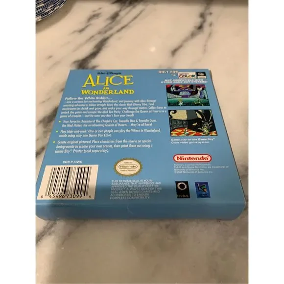 Walt Disney's Alice in Wonderland (Nintendo Game Boy Color, 2000 - Picture 2 of 6